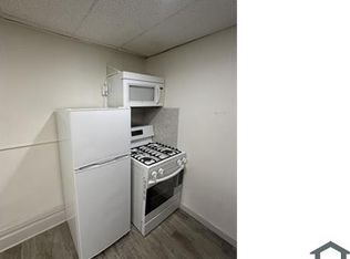 708 Mills St #5, Kalamazoo, MI 49001