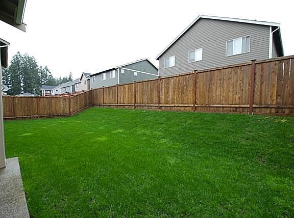 2nd image of 548 Cherrywood Dr SW