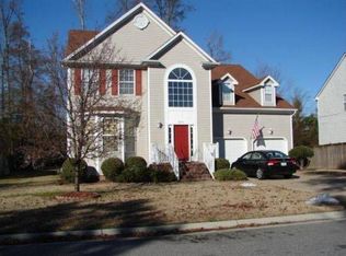 2716 Millhouse Ln, Chesapeake, VA 23323