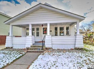 136 Lincoln Ave, Saratoga Springs, NY 12866
