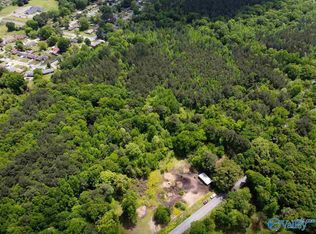 2013 Moulton Heights Rd, Decatur, AL 35601