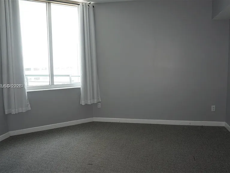 325 Biscayne Blvd #2022 — Photo 5