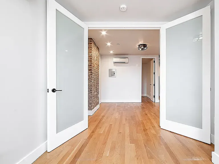 1629 Saint Johns Pl #2I — Photo 7