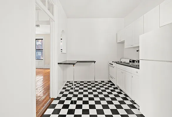 Rented by Skyward | media 6