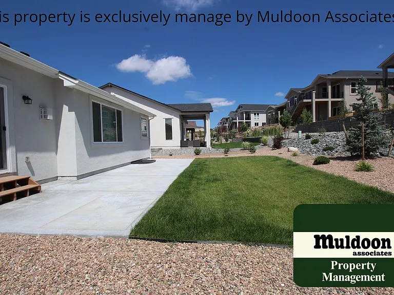 10339 Finn Dr — Photo 33