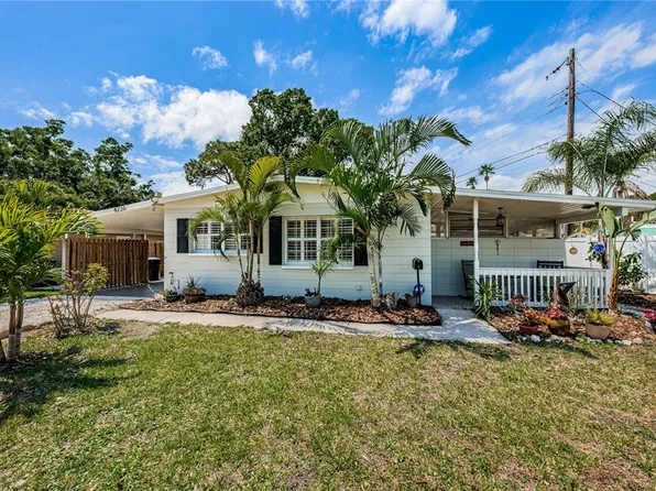4226 Carson St NE, Saint Petersburg, FL 33703
