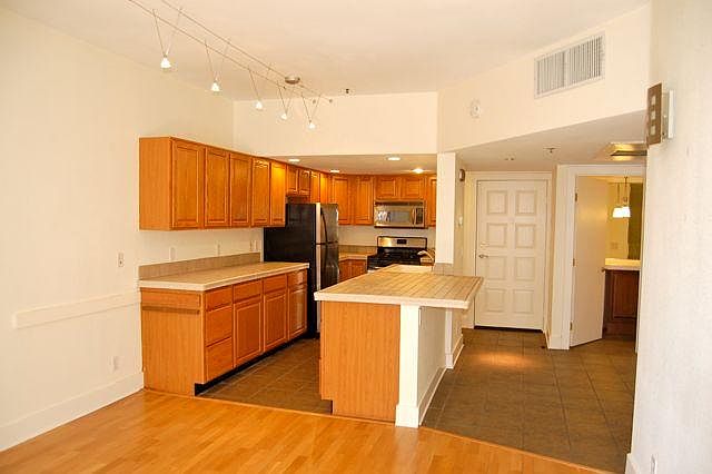 Open kitchen
