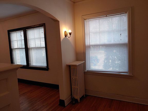 4th image of 2446 Colfax Ave S #105
