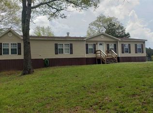 682 Simpsons Bend Rd, Ohatchee, AL 36271