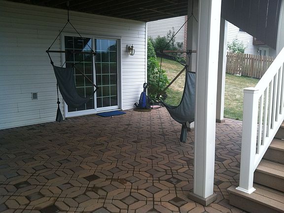 5th image of 2214 Canterbury Dr