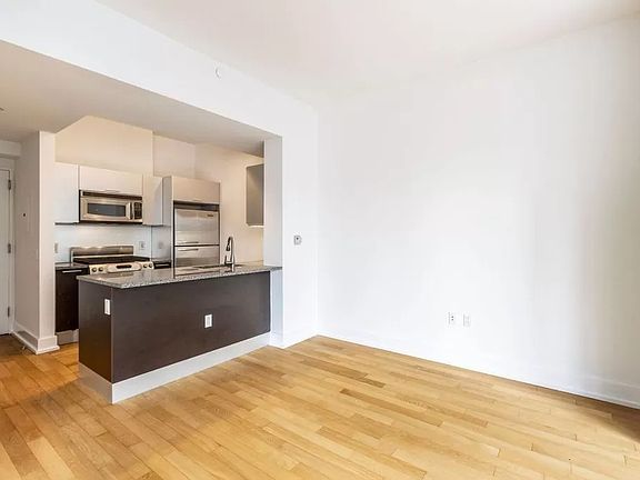 2nd image of 350 W 42nd St APT 18I