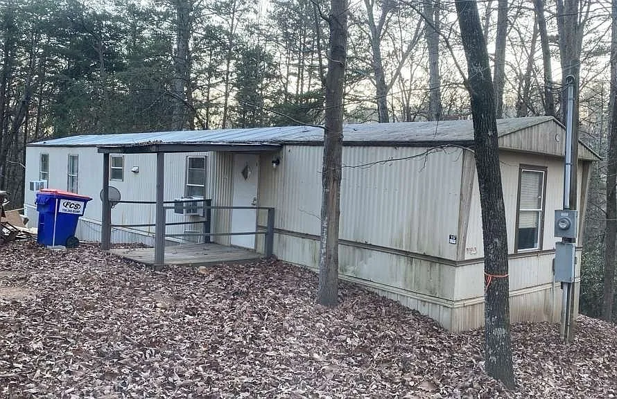 Nix Road Mobile Home Park — Photo 2
