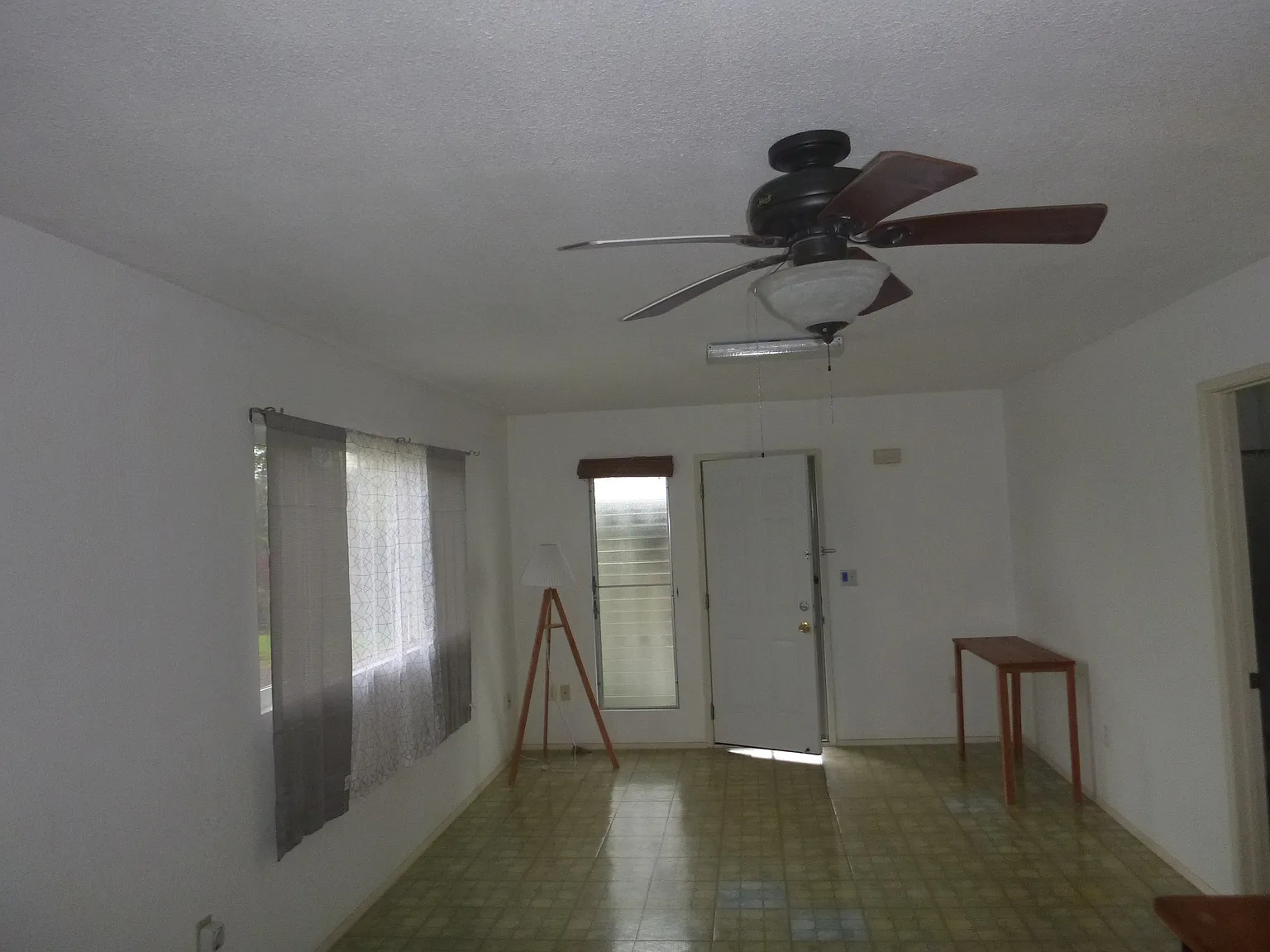 Kapualani St, Hilo — Photo 3