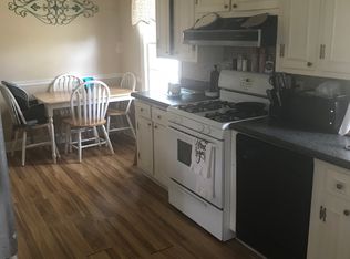3211 N Contentnea St, Farmville, NC 27828