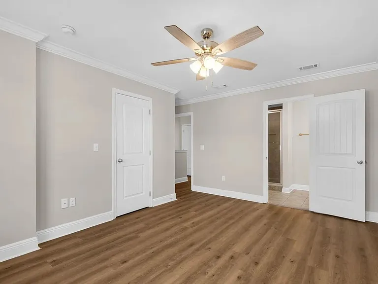 17 W Shady Oaks Ln #C — Photo 18