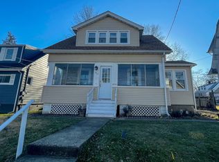 424 Robins St, Roselle, NJ