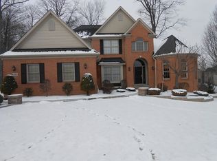 6820 Great Oaks Pkwy, Independence, OH 44131