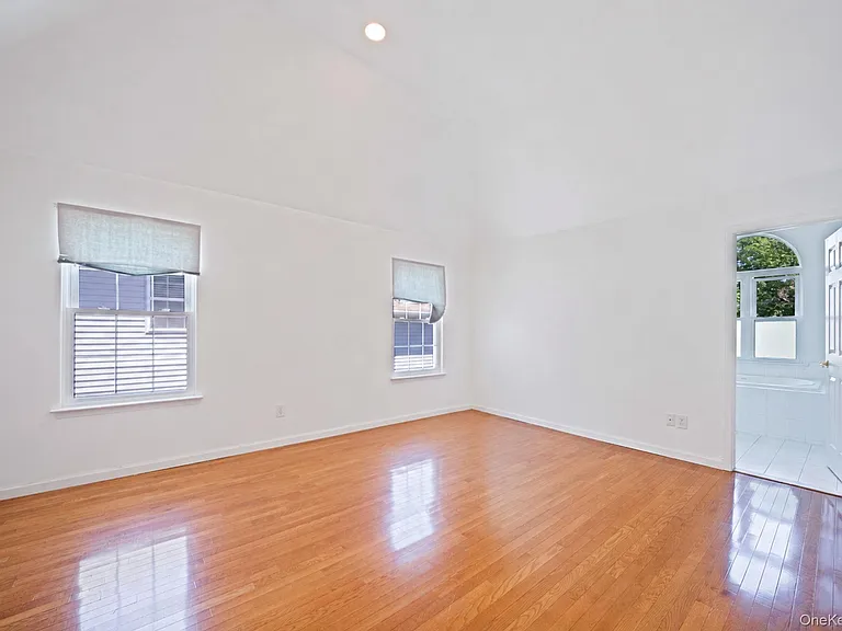 101 Raspberry Ct — Photo 29
