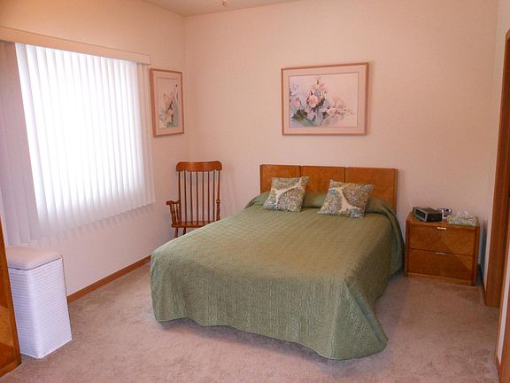 5th image of 2072 Okray Ave #2072