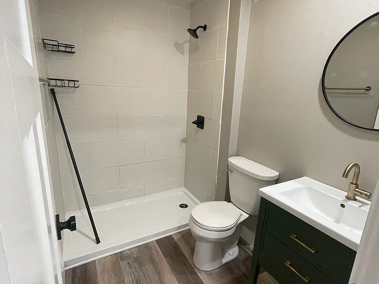2099 Vienna Rd — Photo 3