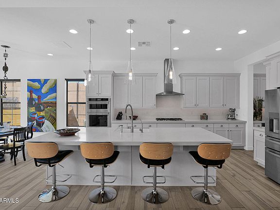 4th image of 16514 S 7TH Place