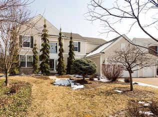 7158 Lydia Ln, Woodbury, MN 55125