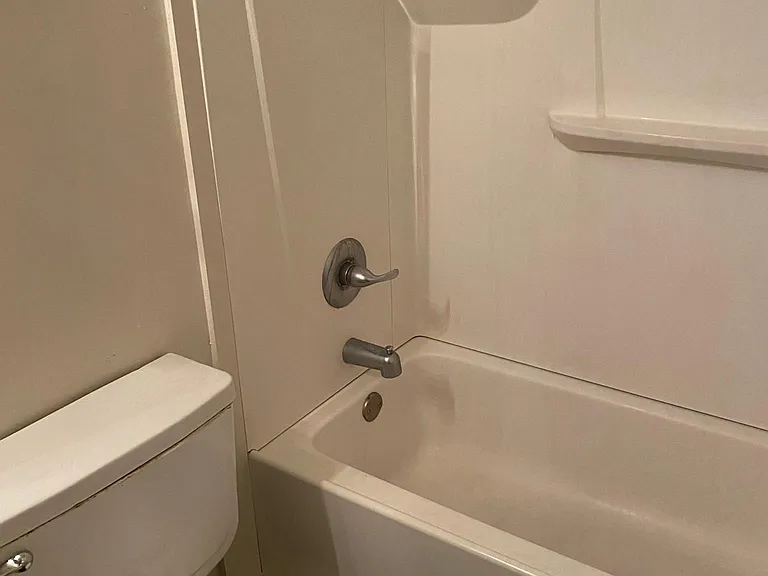 900 E South St #8 — Photo 6