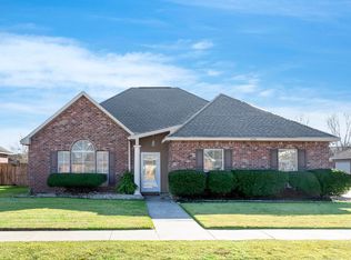 1754 Old Barnwood Ave, Zachary, LA 70791