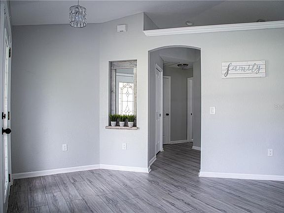5th image of 3325 Dalhart Ct