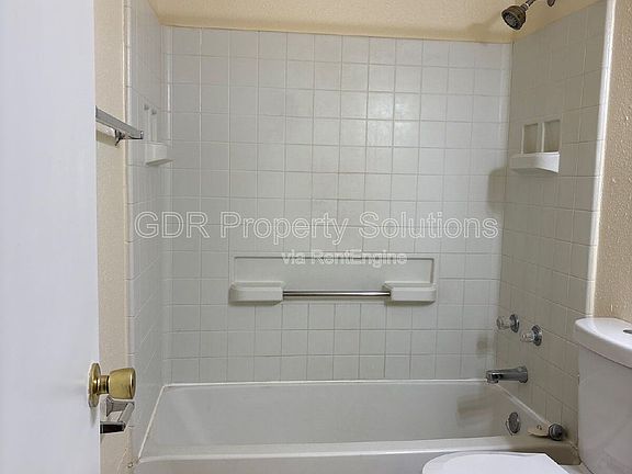 5th image of 1116 Coal Ave SW APT 10