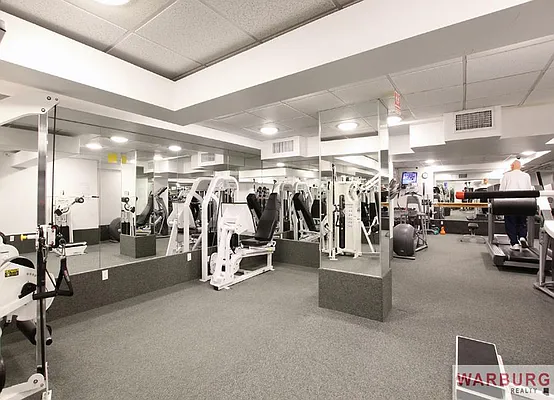 Sold by Warburg | media 3