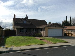 208 Livingston Ave, Vacaville, CA