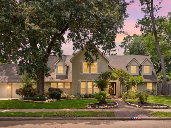 211 Faust Ln, Houston, TX 77024