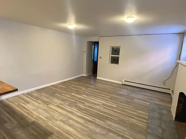 1437 N High St #1 — Photo 6