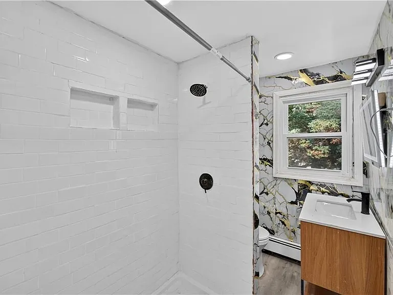 121 Central Ave #2 — Photo 8