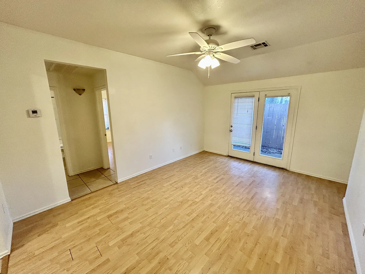 1400 S Mississippi Ave- Claborn - 1 — Photo 3