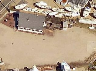 440 W Lake Dr, Montauk, NY 11954