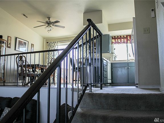 2nd image of 5910 26th St NE