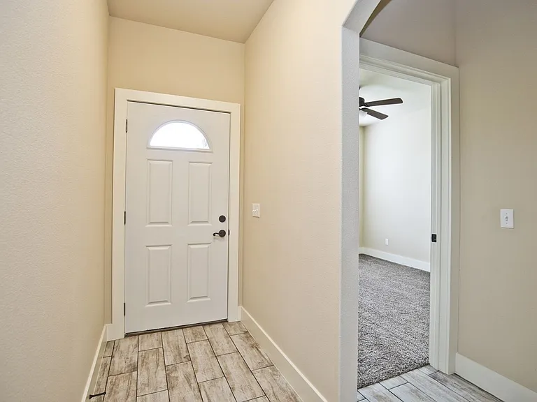 108 Alder St — Photo 15
