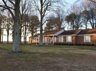 1444 Cherryville Rd, Bells, TN 38006