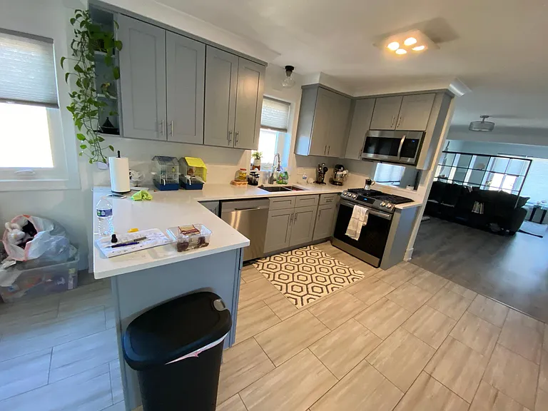 8828 N Grace Ave #2 — Photo 17