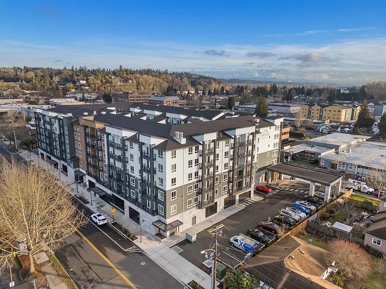 Ovation at Meeker 55+ Senior Apartments — Photo 12