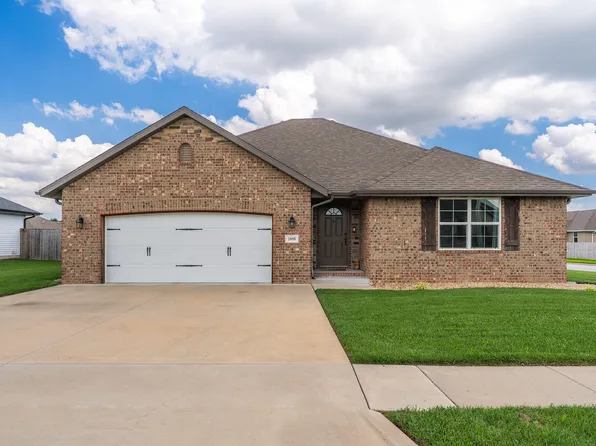 1898 S Lullwood Avenue, Springfield, MO 65802