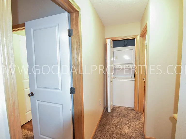15404 Townsend Ave — Photo 25