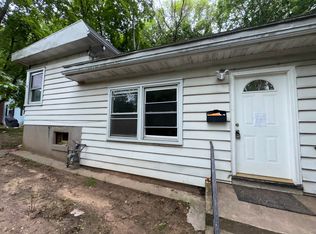 95 Rock Creek Rd, New Haven, CT 06515