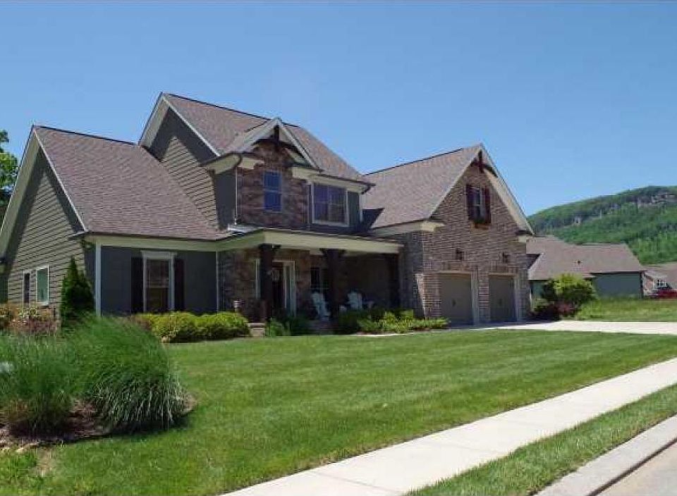 1st image of 614 Clear Canyon Dr