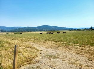 Apn 102 20 35 St, Smith River, CA 95567