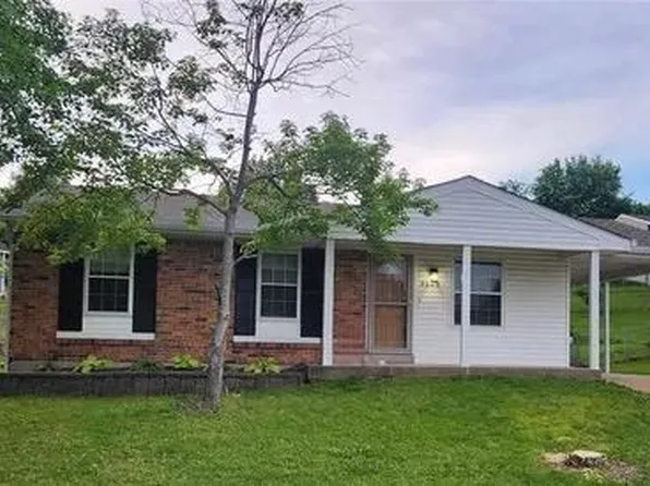 3128 Pinebrook Dr, Arnold, MO 63010