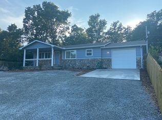 112 N Broadway, Afton, OK 74331