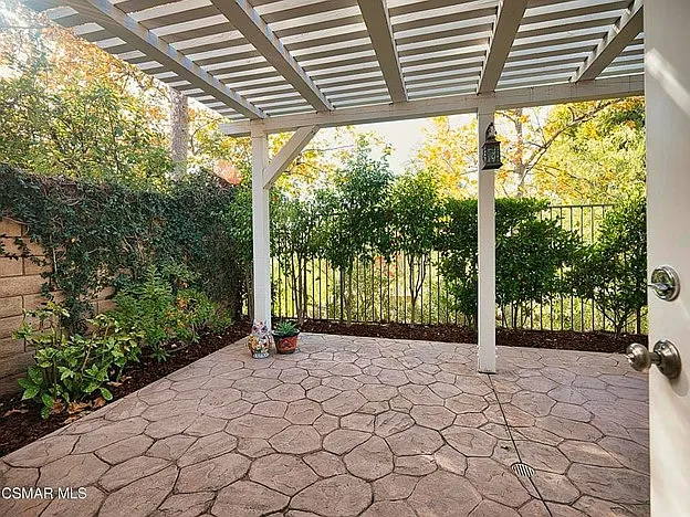 2877 Capella Way — Photo 7